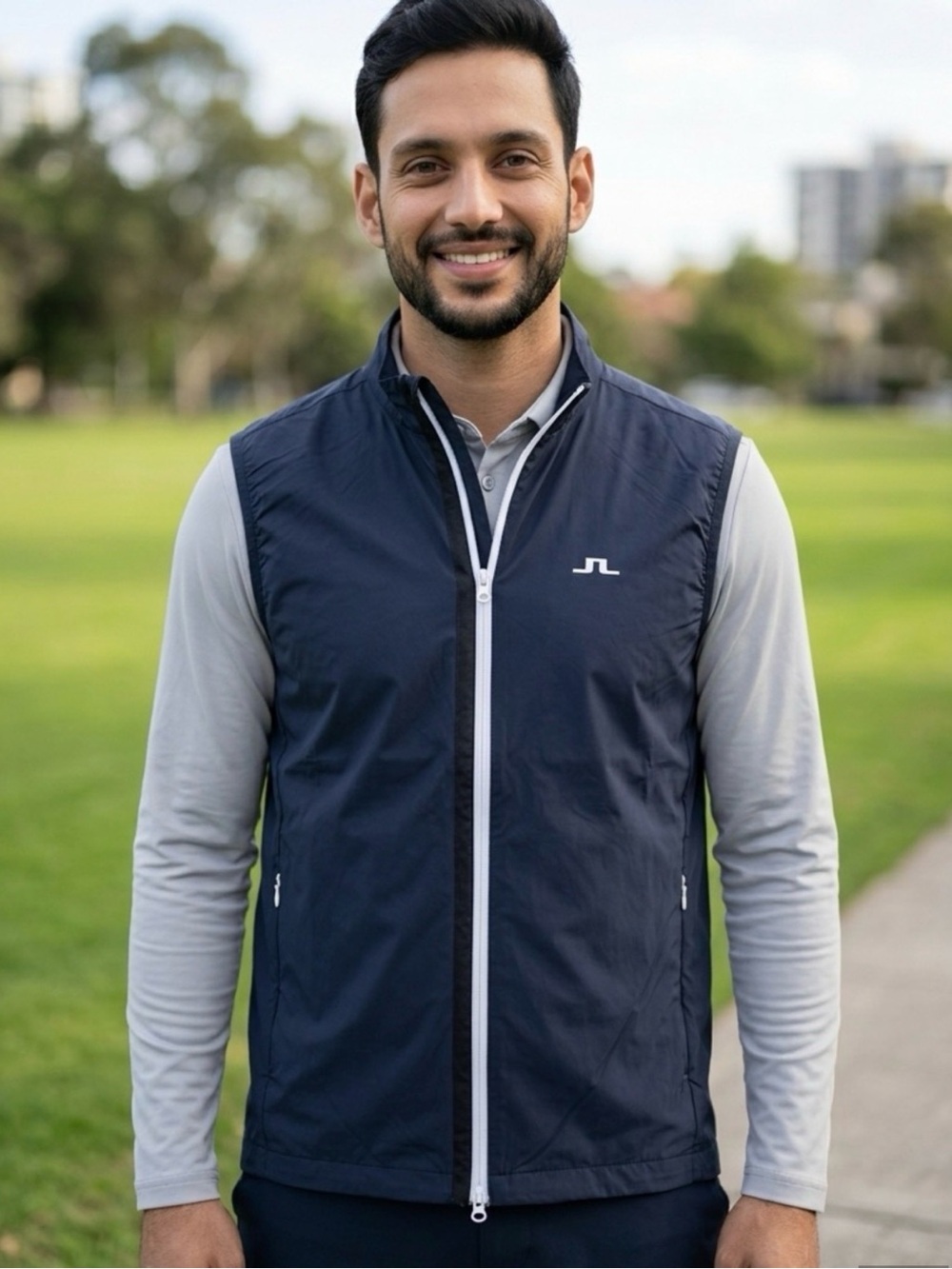 NWT J. Lindeberg Men’s Ash Light Navy Packable Full Zip Vest Golf- Size XL